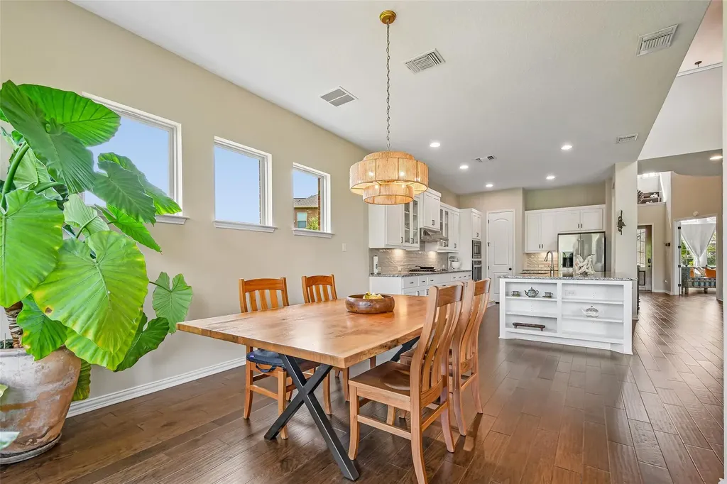 3379 Vasquez Place Round Rock TX 78665