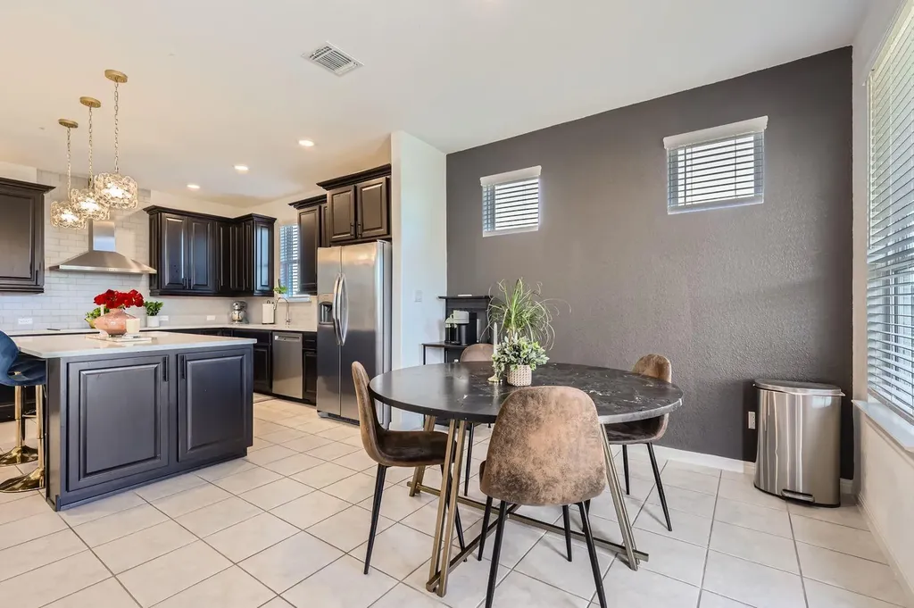 134 Thistle Trail Marble Falls TX 78654