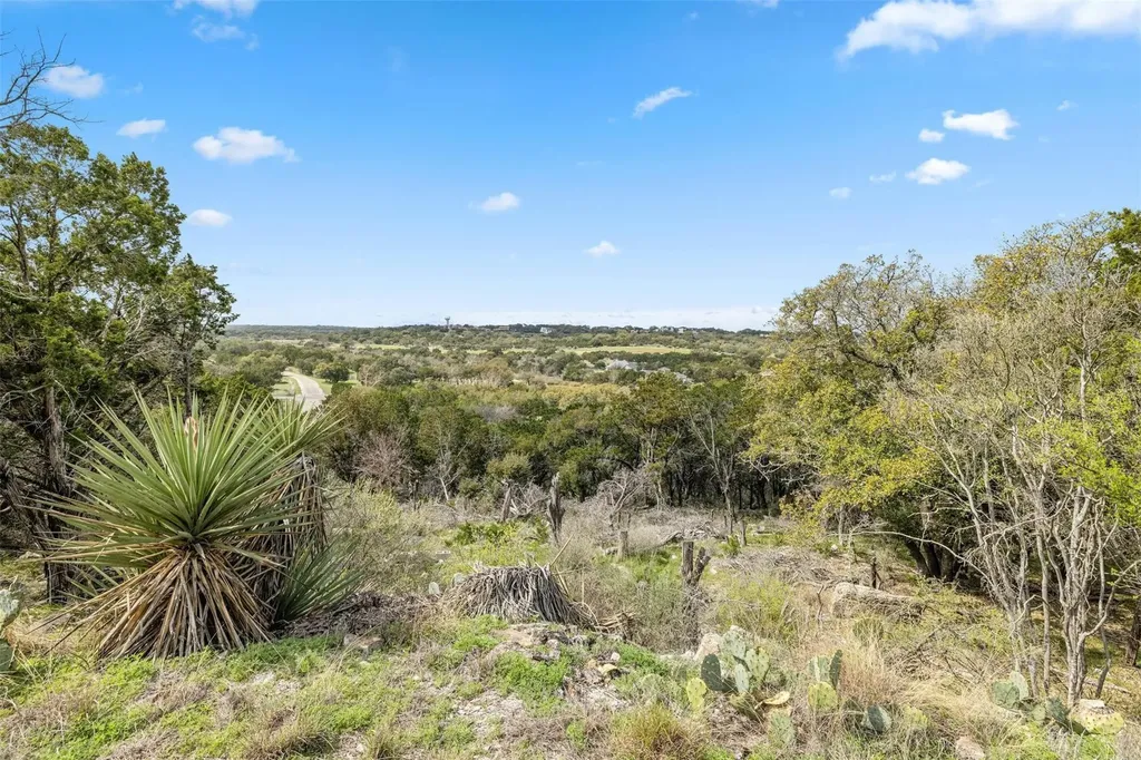 504 Deer Run Horseshoe Bay TX 78657