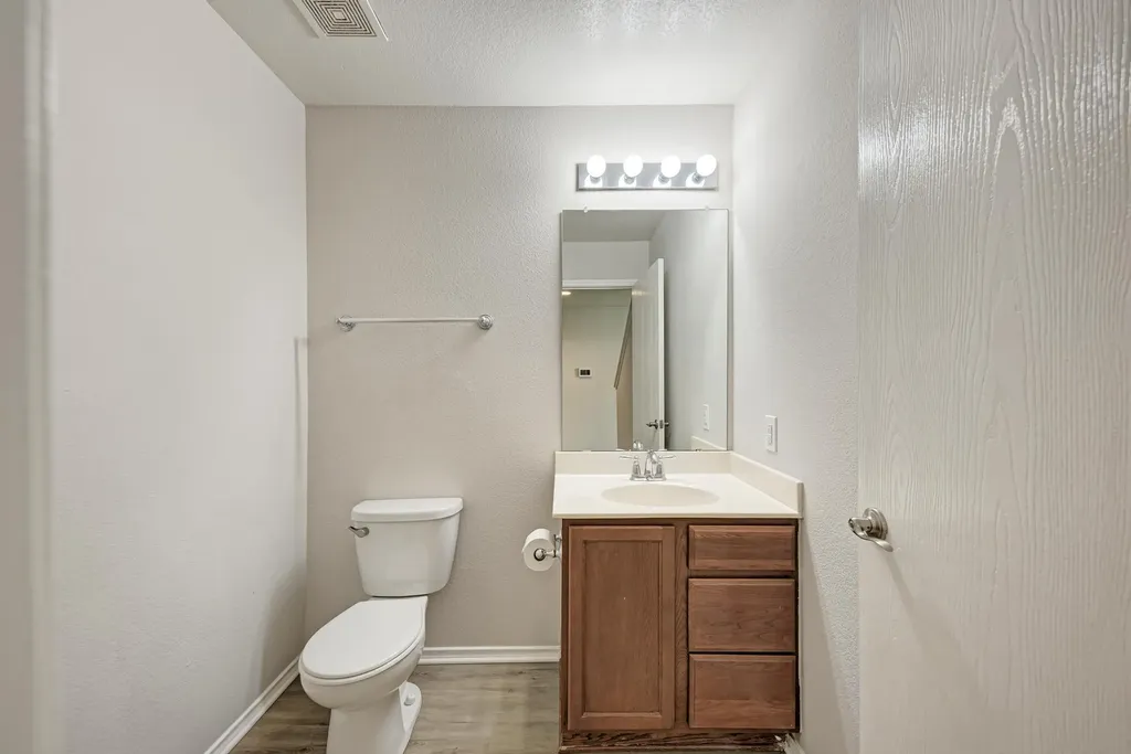9009 Stambourne Street Austin TX 78747