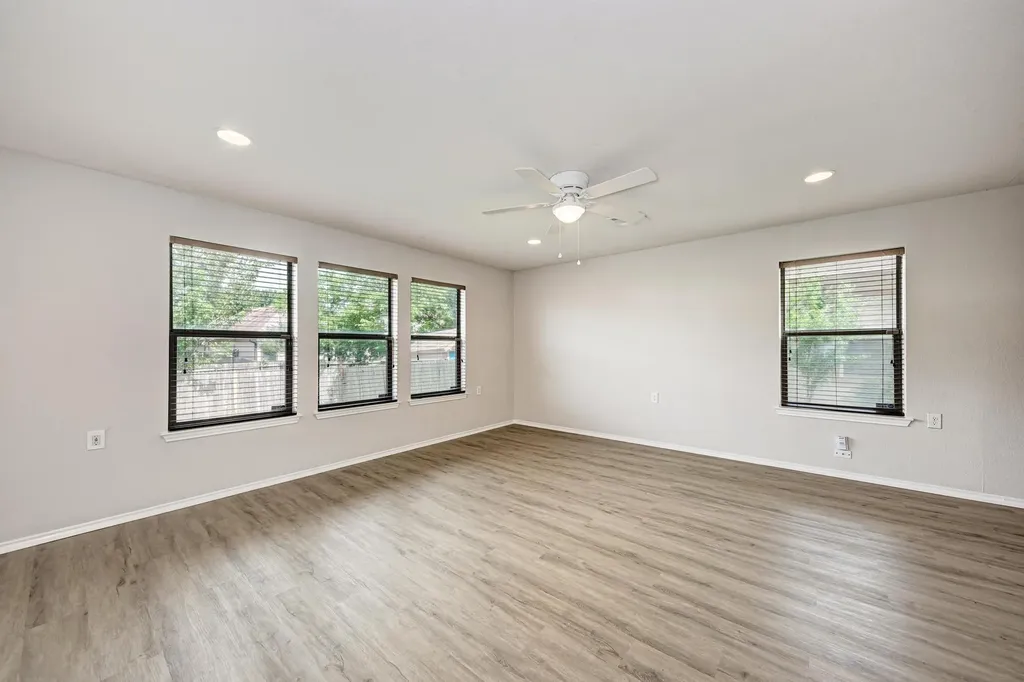 9009 Stambourne Street Austin TX 78747