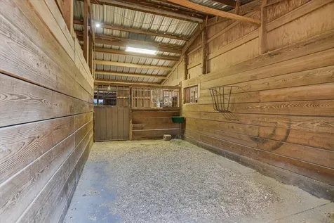 1005 County Road 414 Spicewood TX 78669