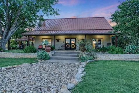 1005 County Road 414 Spicewood TX 78669