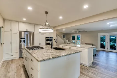 1005 County Road 414 Spicewood TX 78669