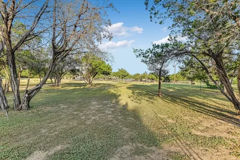 1005 County Road 414 Spicewood TX 78669