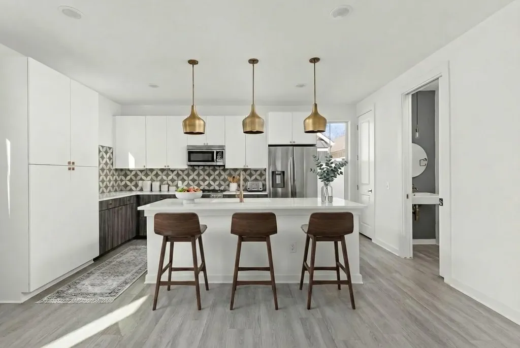 2624 Metcalfe Road Austin TX 78741