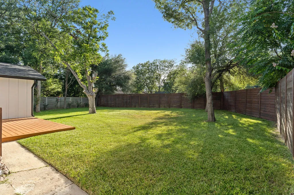 4802 Brighton Road Austin TX 78745