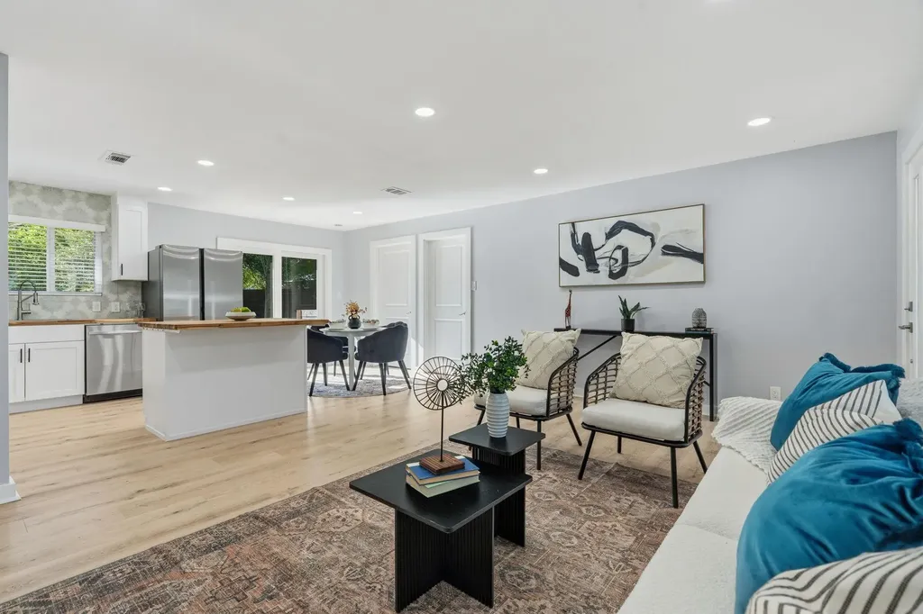 4802 Brighton Road Austin TX 78745
