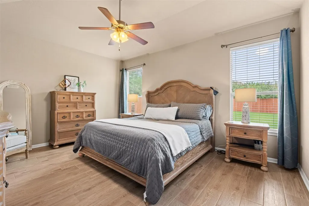 216 Arrezo Lane Georgetown TX 78628