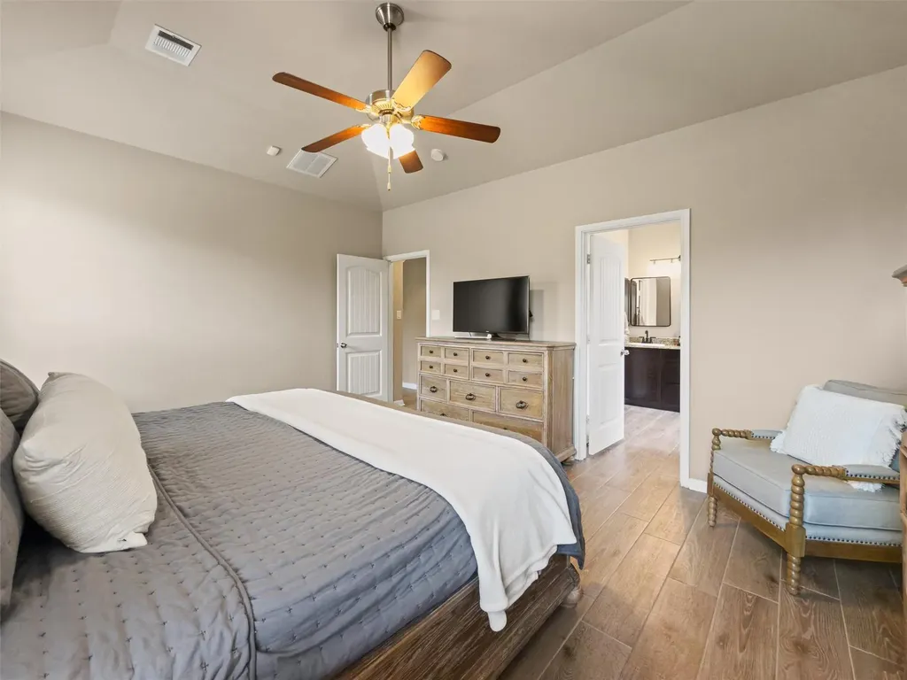 216 Arrezo Lane Georgetown TX 78628