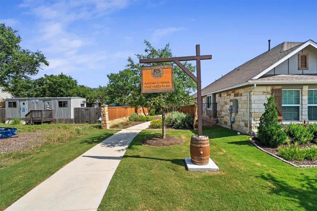 216 Arrezo Lane Georgetown TX 78628