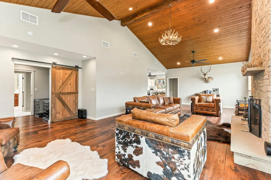 2108 Quiet Stables Circle Cedar Park TX 78613