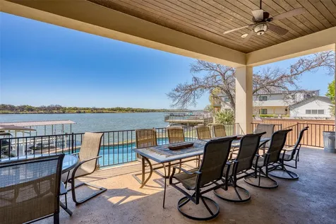 517 Reynolds Street Kingsland TX 78639