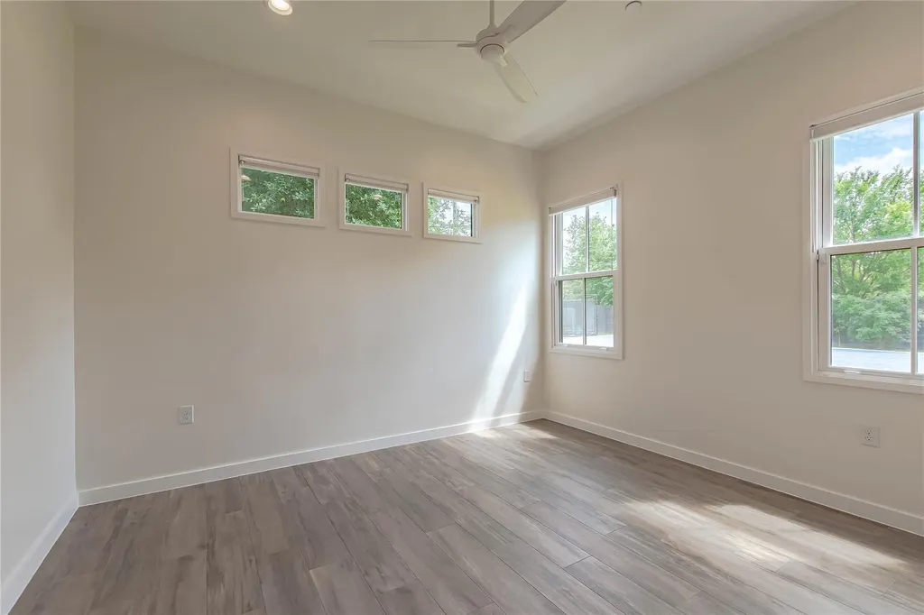 5805 Chesterfield Avenue Austin TX 78752