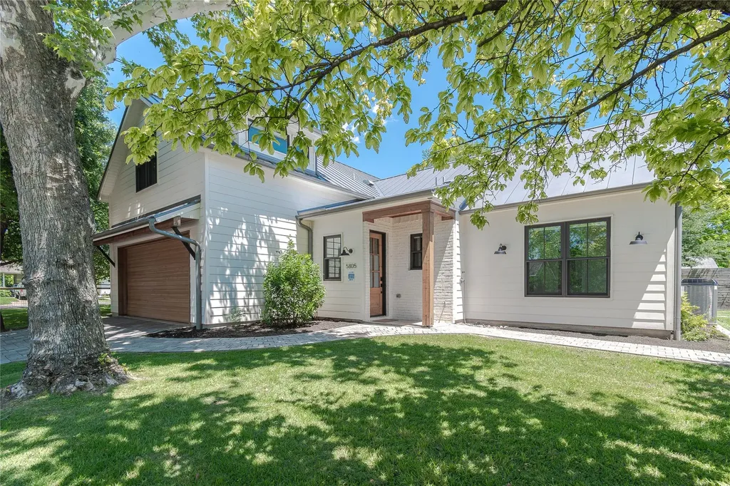5805 Chesterfield Avenue Austin TX 78752