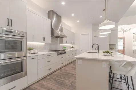 5805 Chesterfield Avenue Austin TX 78752