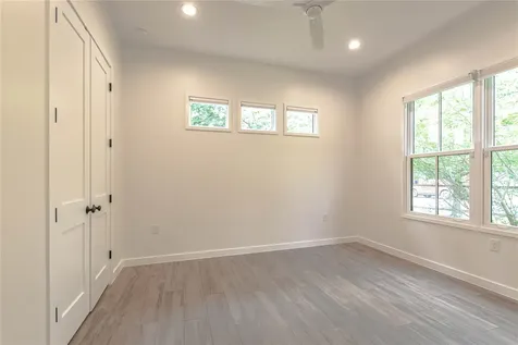 5805 Chesterfield Avenue Austin TX 78752