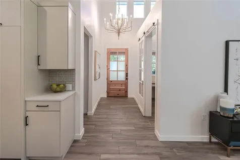 5805 Chesterfield Avenue Austin TX 78752