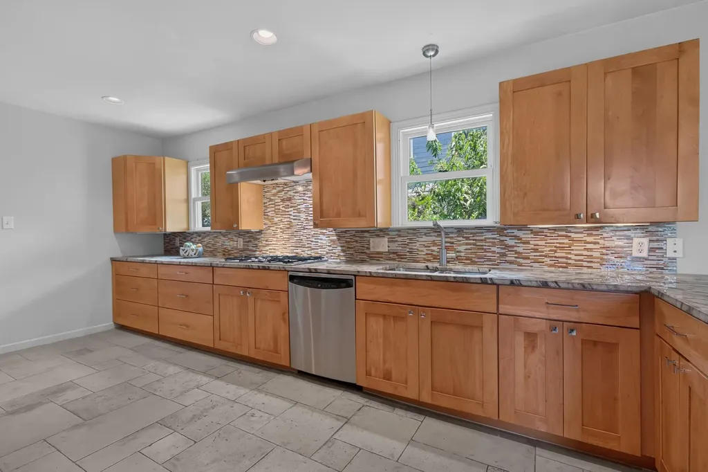 4616 Sinclair Avenue Austin TX 78756