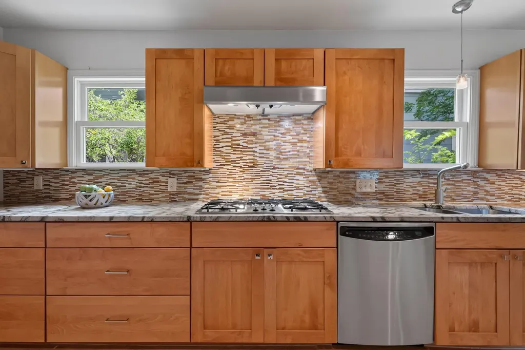 4616 Sinclair Avenue Austin TX 78756