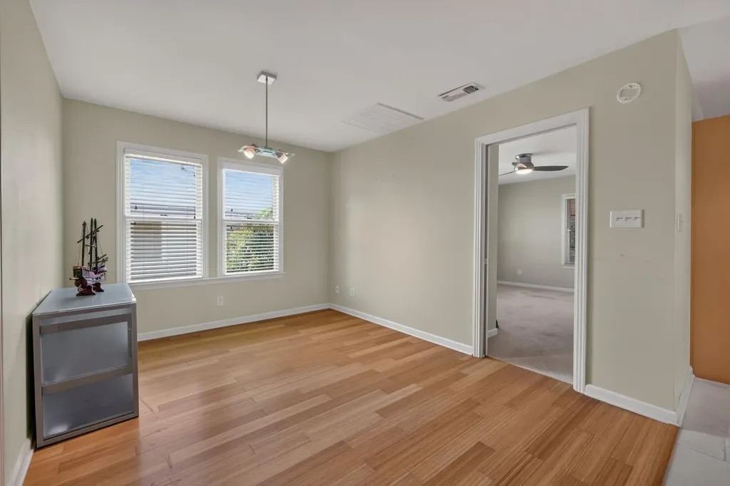 4616 Sinclair Avenue Austin TX 78756