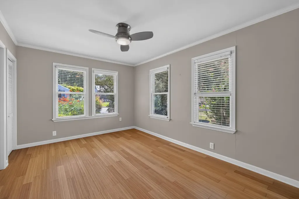 4616 Sinclair Avenue Austin TX 78756