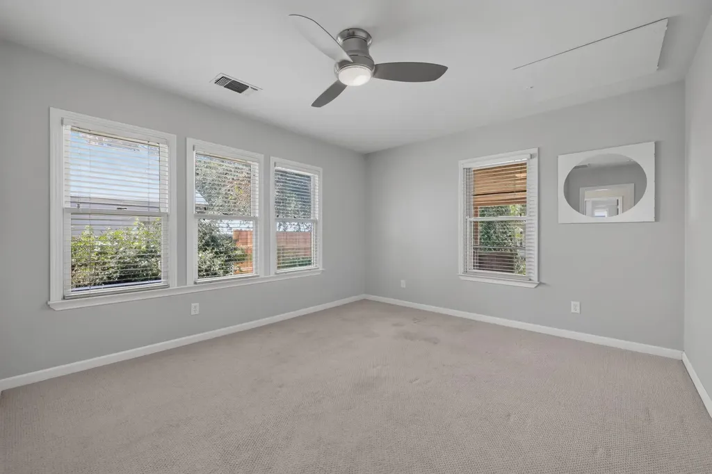 4616 Sinclair Avenue Austin TX 78756