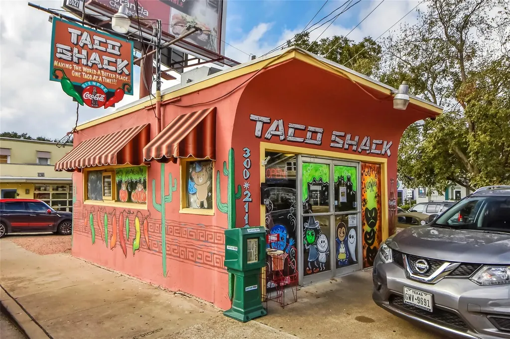 4616 Sinclair Avenue Austin TX 78756