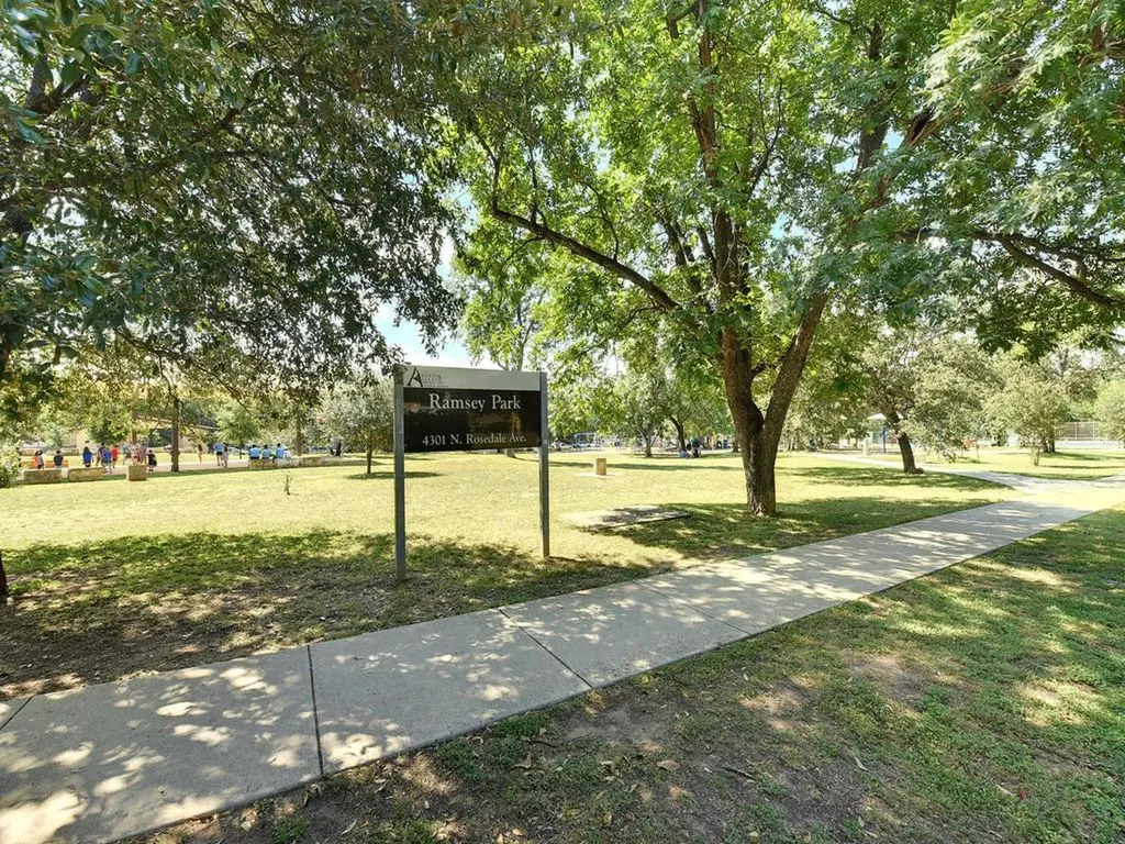 4616 Sinclair Avenue Austin TX 78756