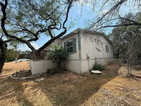 435 Horseshoe Drive Kingsland TX 78639