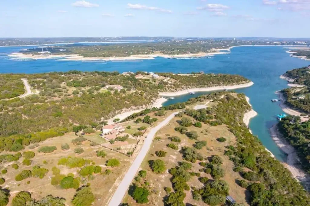 19101 Veranda Walk Lago Vista TX 78645