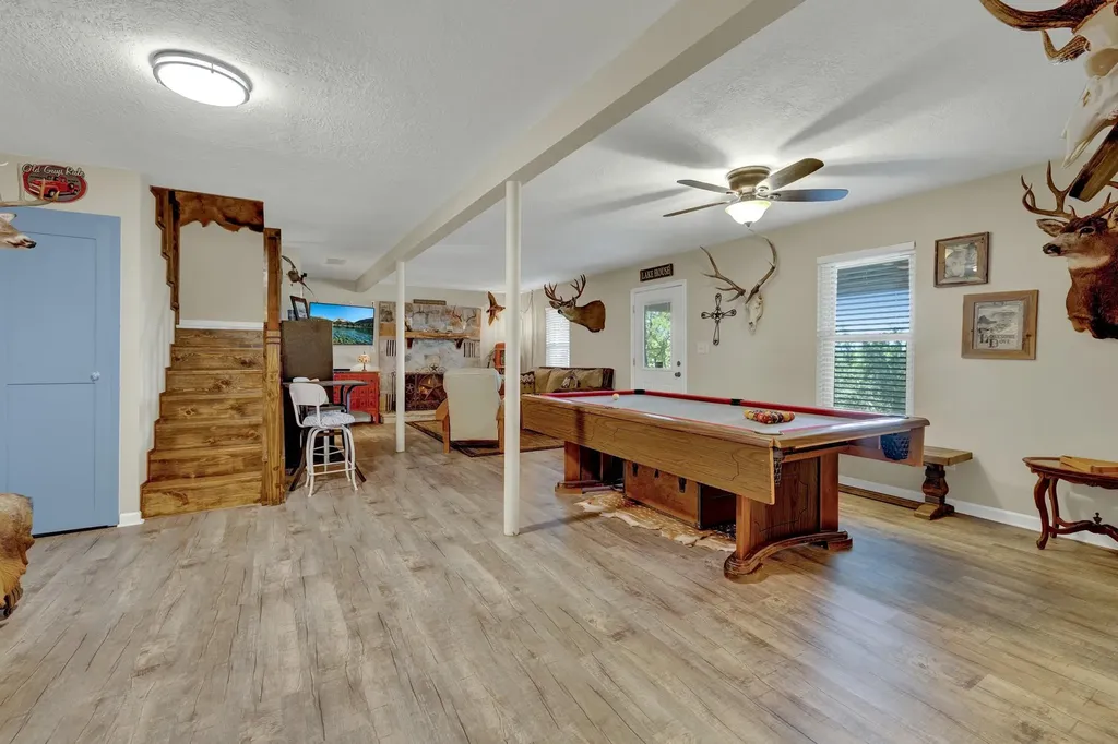 1422 Oakridge Lane Canyon Lake TX 78133