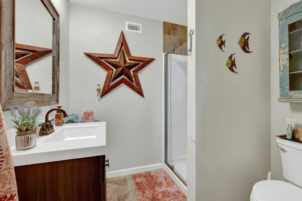 1422 Oakridge Lane Canyon Lake TX 78133
