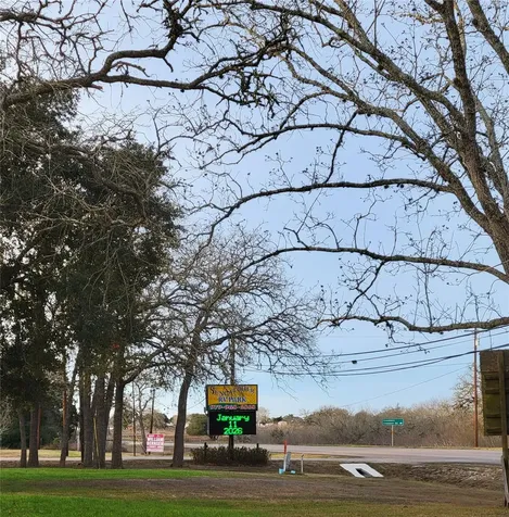 Great 1031 Ex -RV Pk 3033 S Us Highway 77 La Grange TX 78945