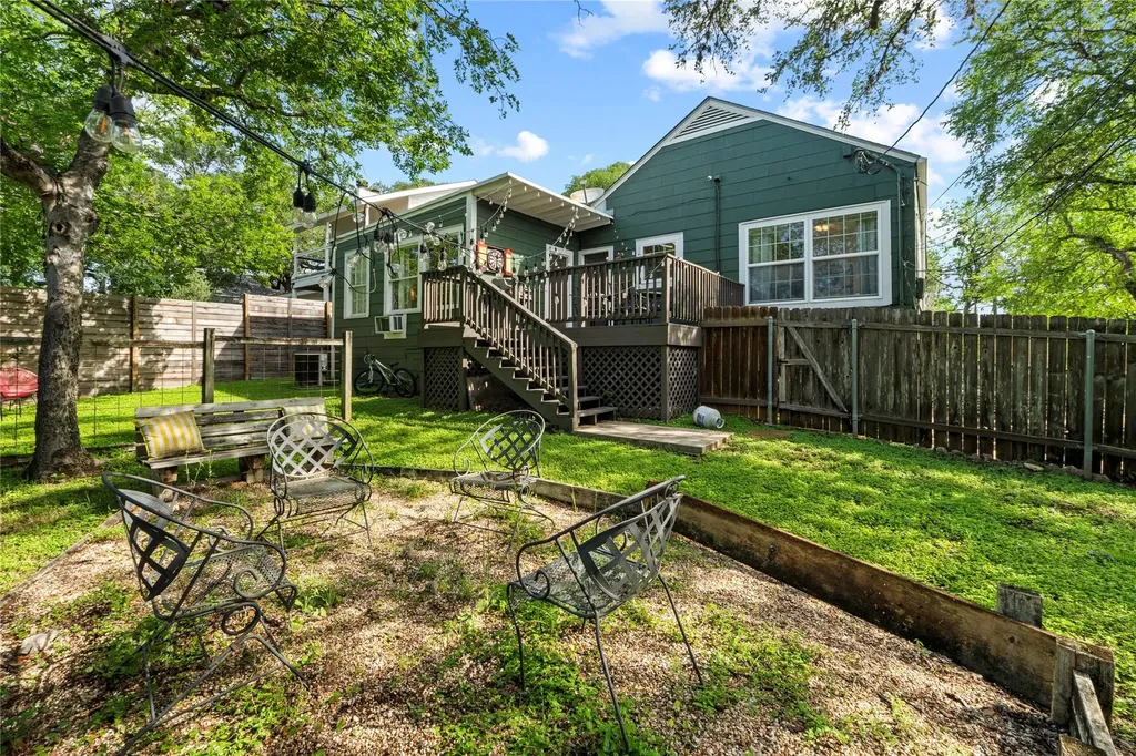 2101 W 10th Street Austin TX 78703