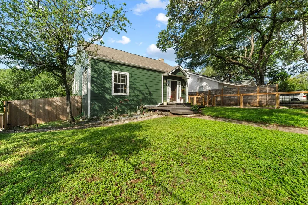 2101 W 10th Street Austin TX 78703