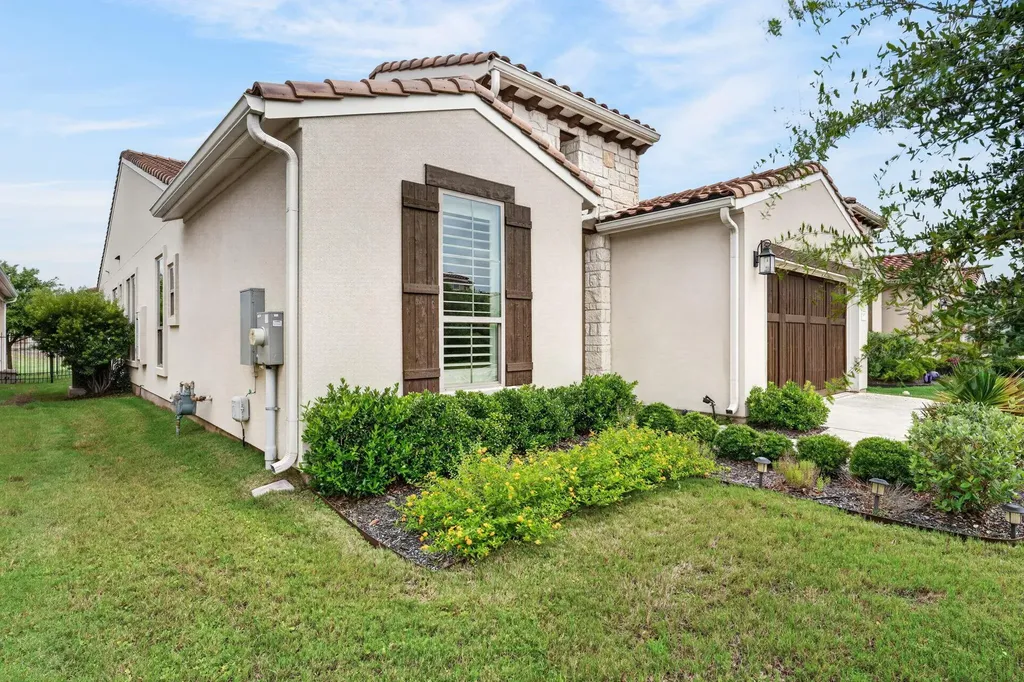 12007 Beautybrush Drive Austin TX 78738