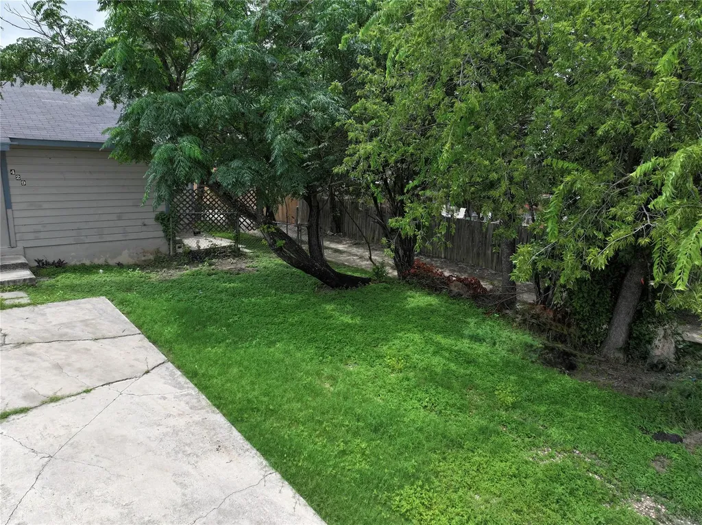 427-429 Zachry Drive San Antonio TX 78228