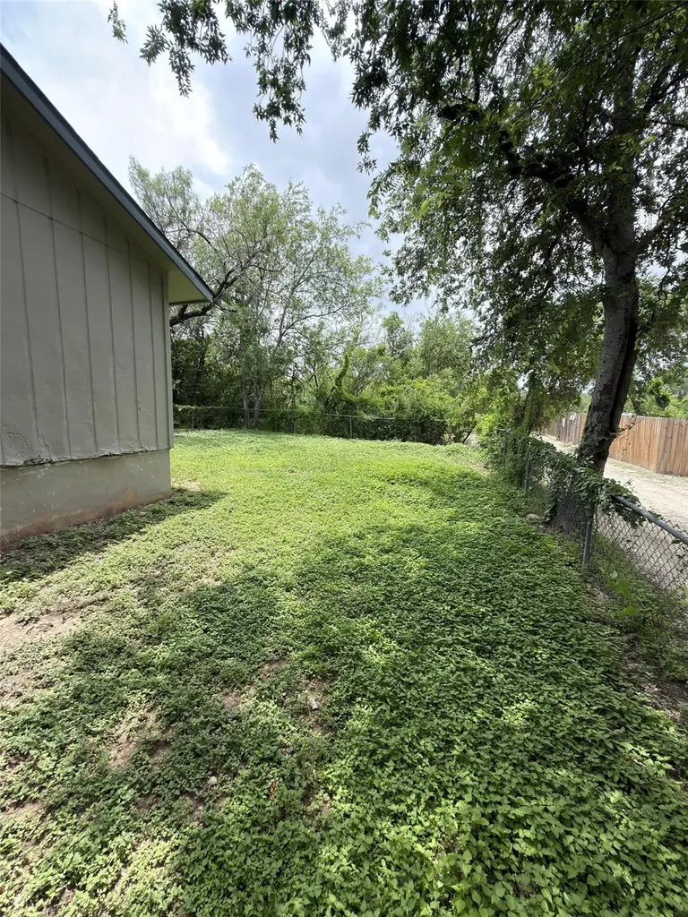 427-429 Zachry Drive San Antonio TX 78228