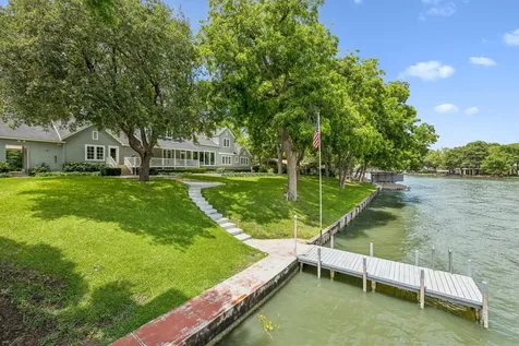 2319 Terminal Loop Road Mcqueeney TX 78123