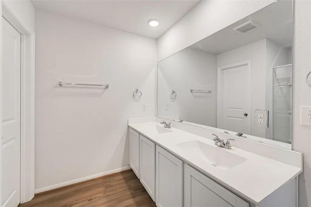 133 Everglades Drive Kyle TX 78640