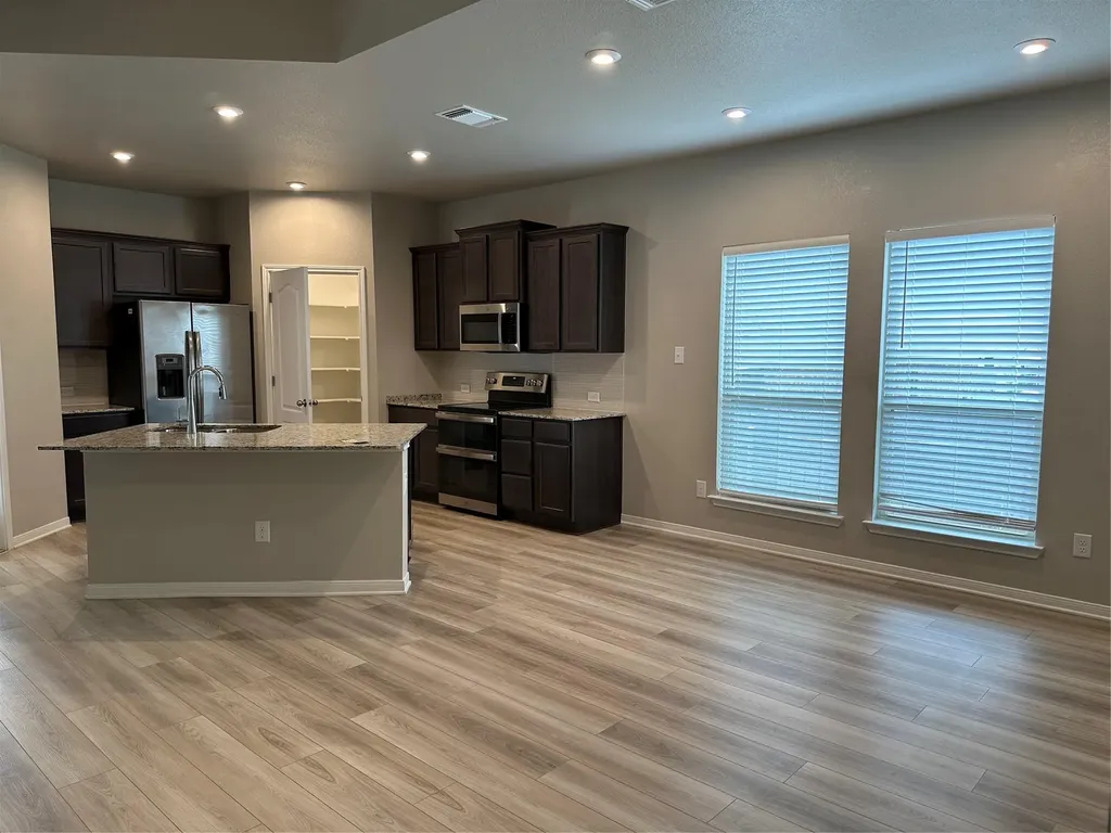 5139 Dickinson Loop Belton TX 76513