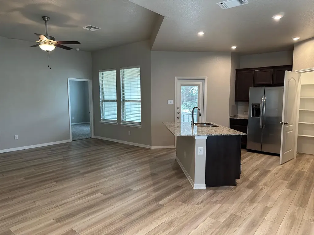 5139 Dickinson Loop Belton TX 76513