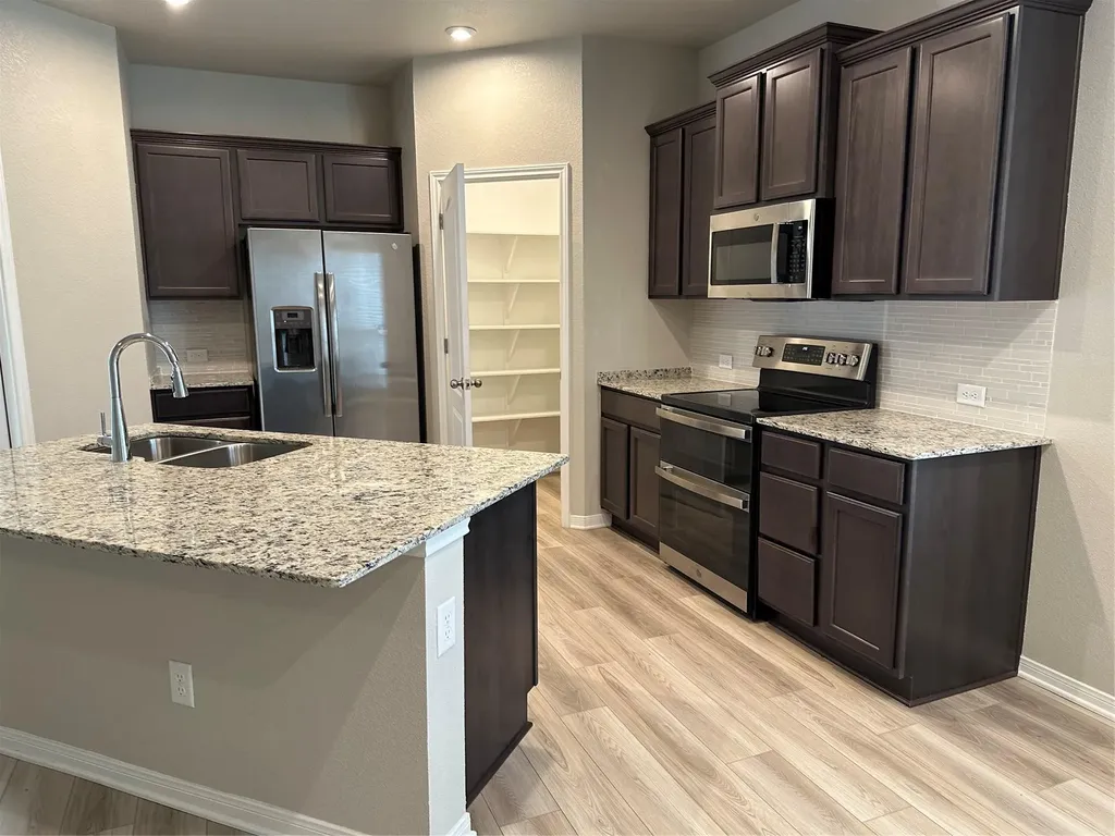 5139 Dickinson Loop Belton TX 76513