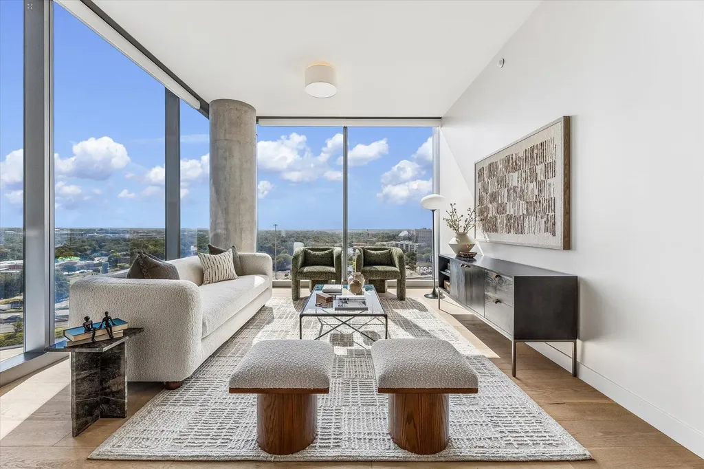 44 East Avenue Austin TX 78701