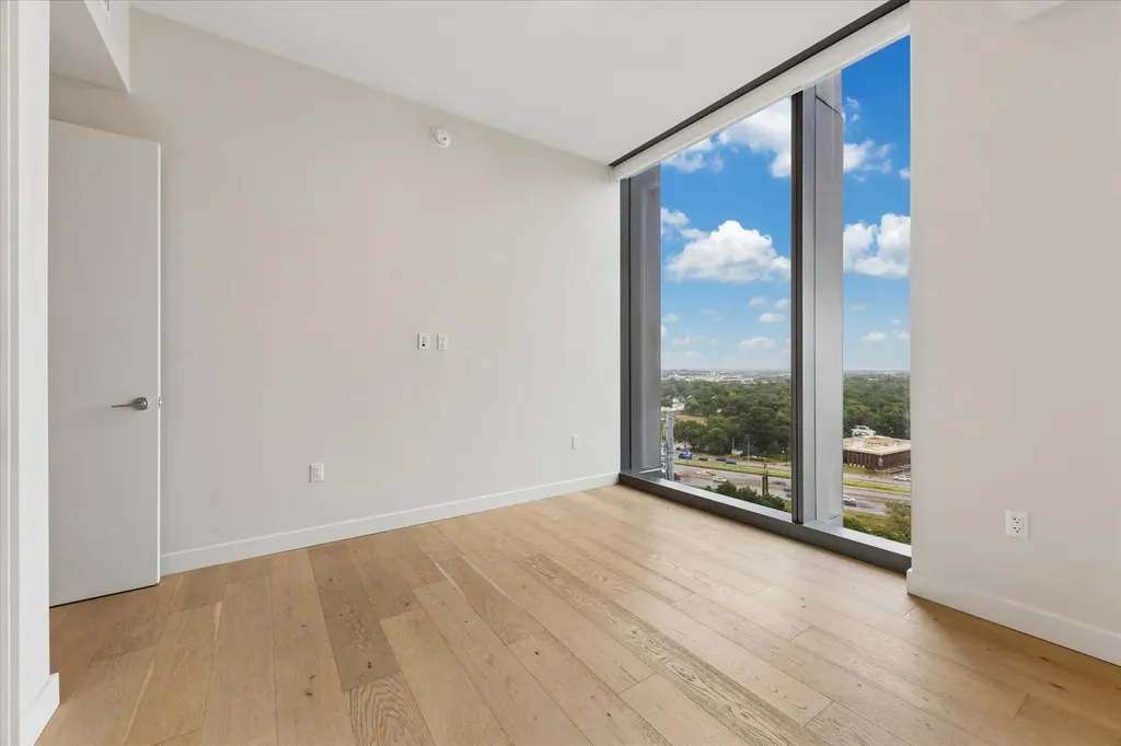 44 East Avenue Austin TX 78701