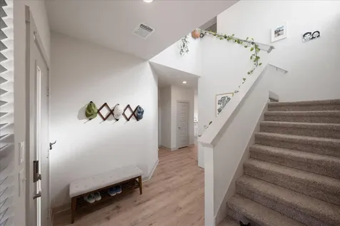 2109 Ettalee Court Austin TX 78754