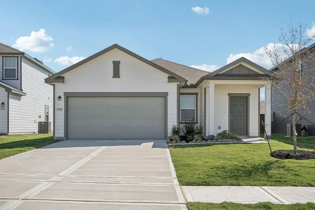 12909 Kentucky Warbler Drive Buda TX 78610