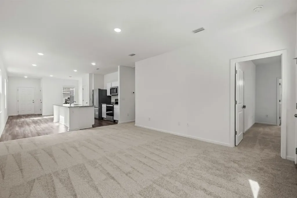 12909 Kentucky Warbler Drive Buda TX 78610
