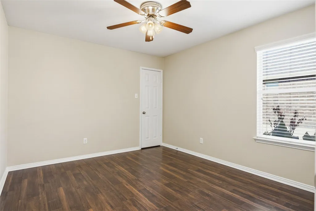 1069 Talley Loop Buda TX 78610